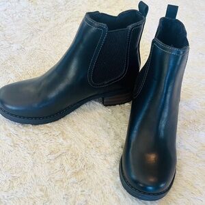 Eastland Jasmine Boot